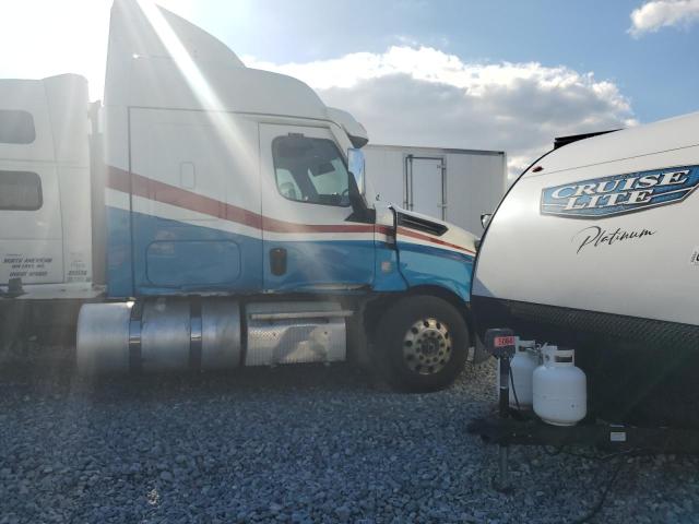 FREIGHTLINER CASCADIA 1