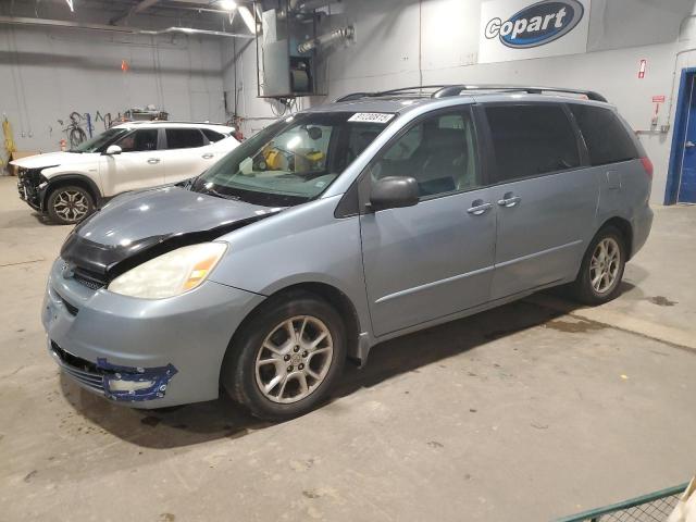 Global Auto Auctions: 2004 TOYOTA SIENNA XLE