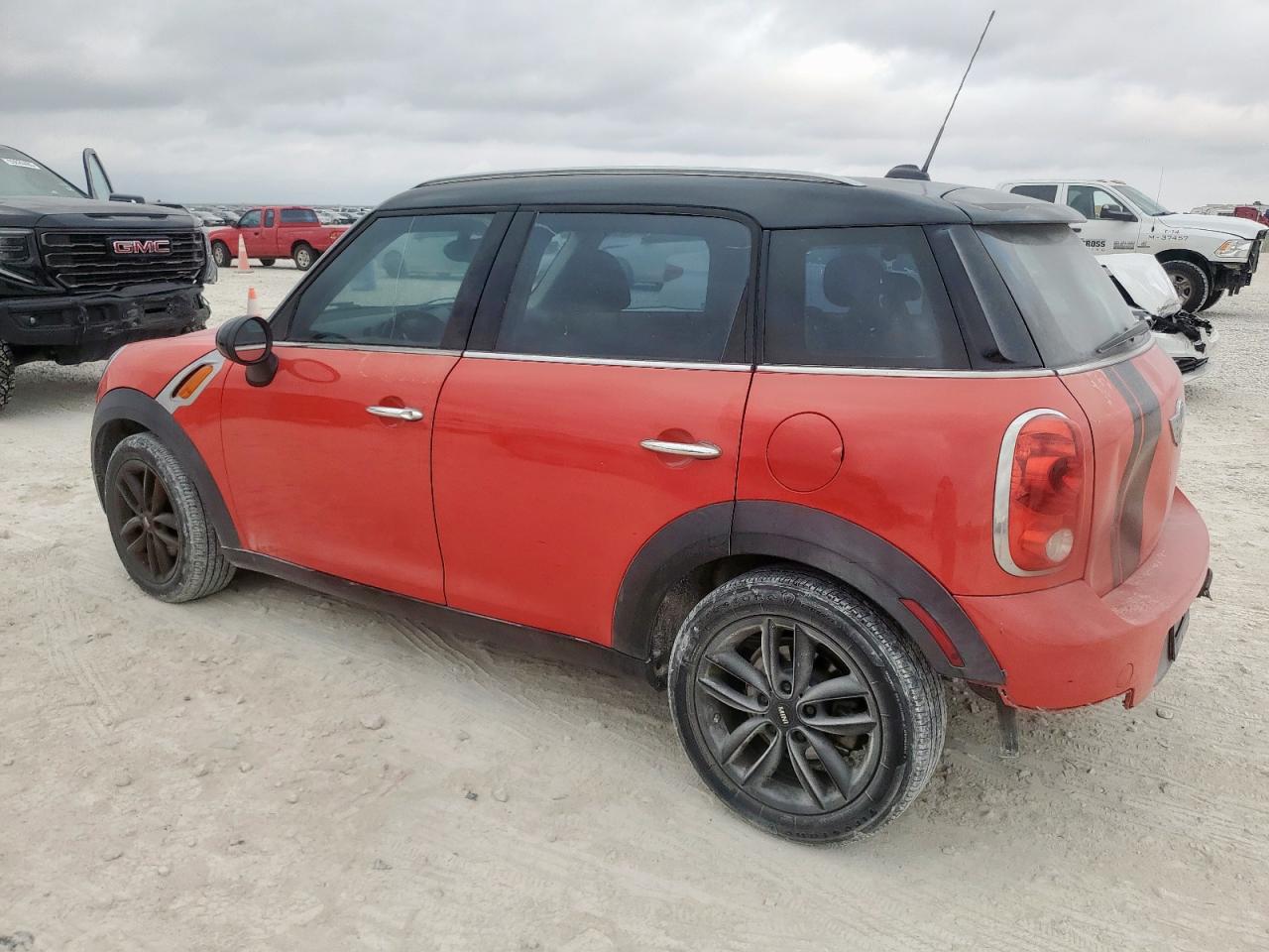 MINI COOPER COUNTRYMAN