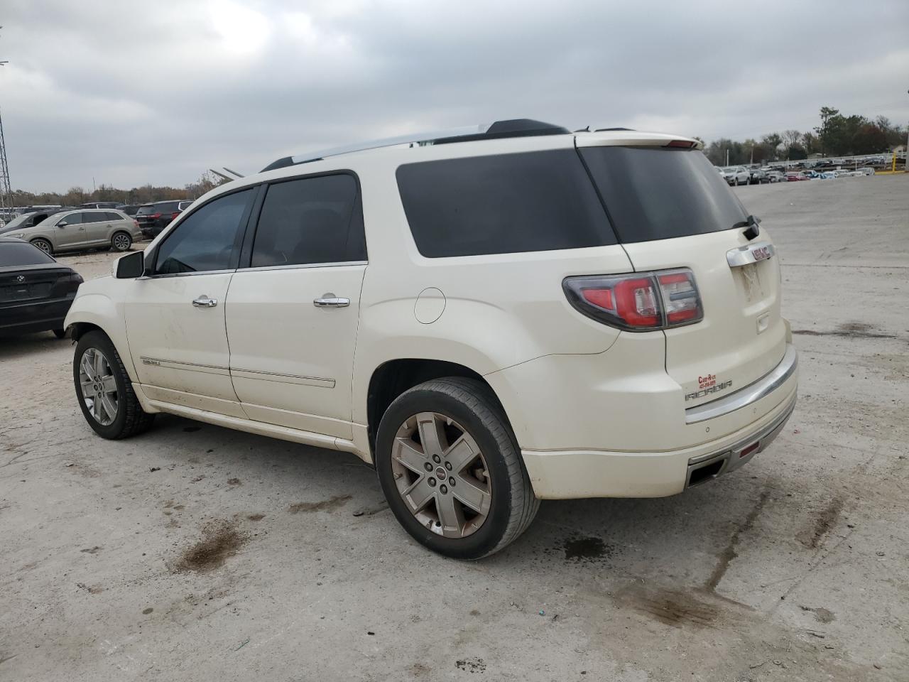 GMC ACADIA DENALI