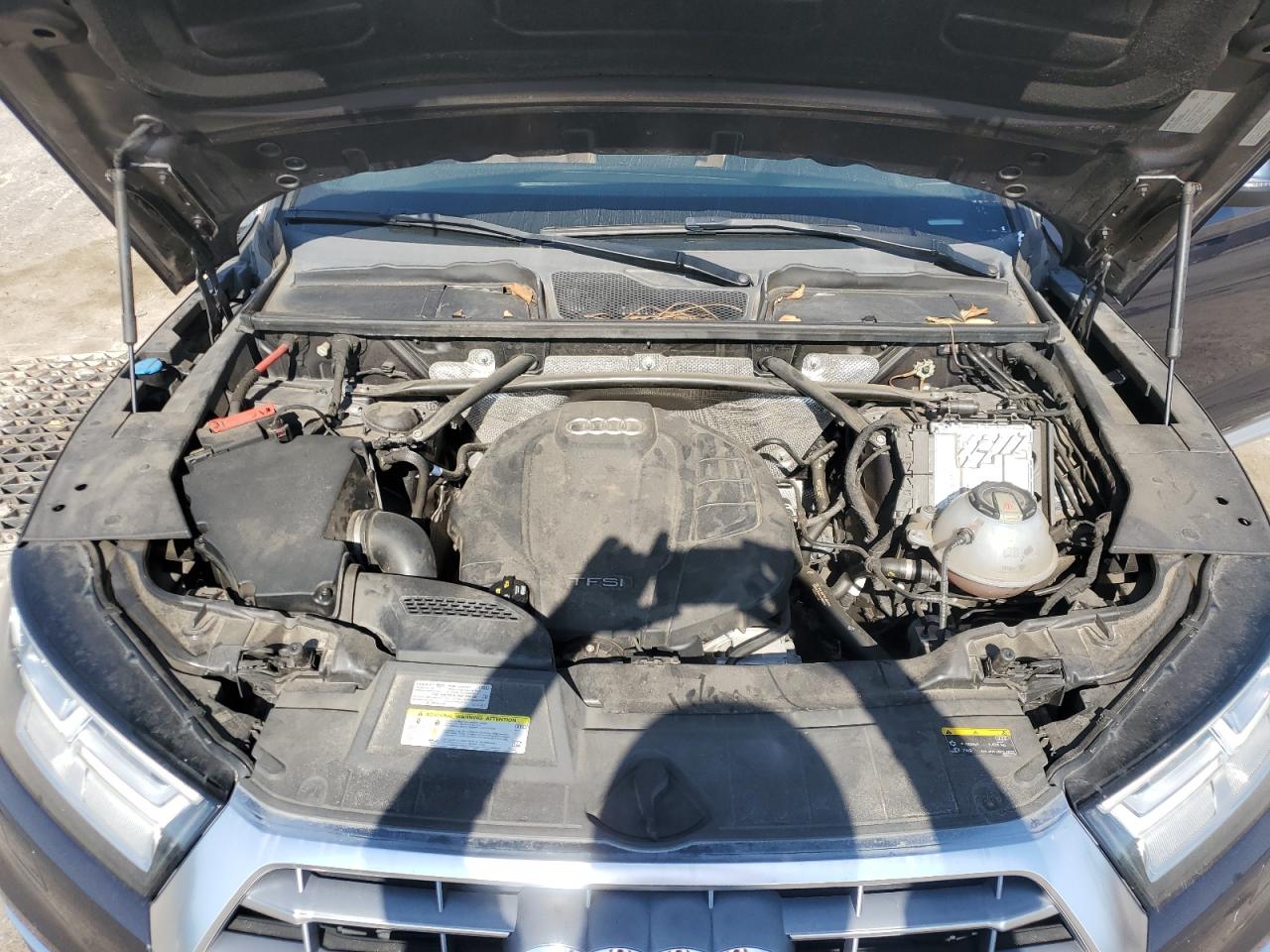 AUDI Q5 PREMIUM PLUS