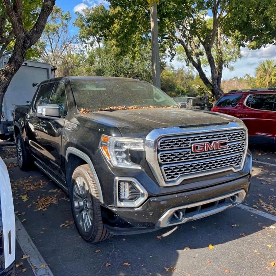 GMC SIERRA K1500 DENALI