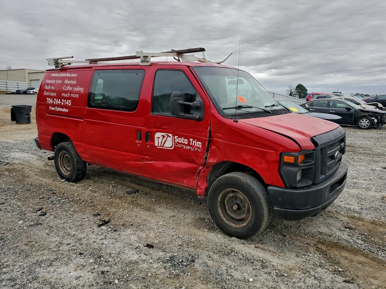 FORD ECONOLINE E250 VAN