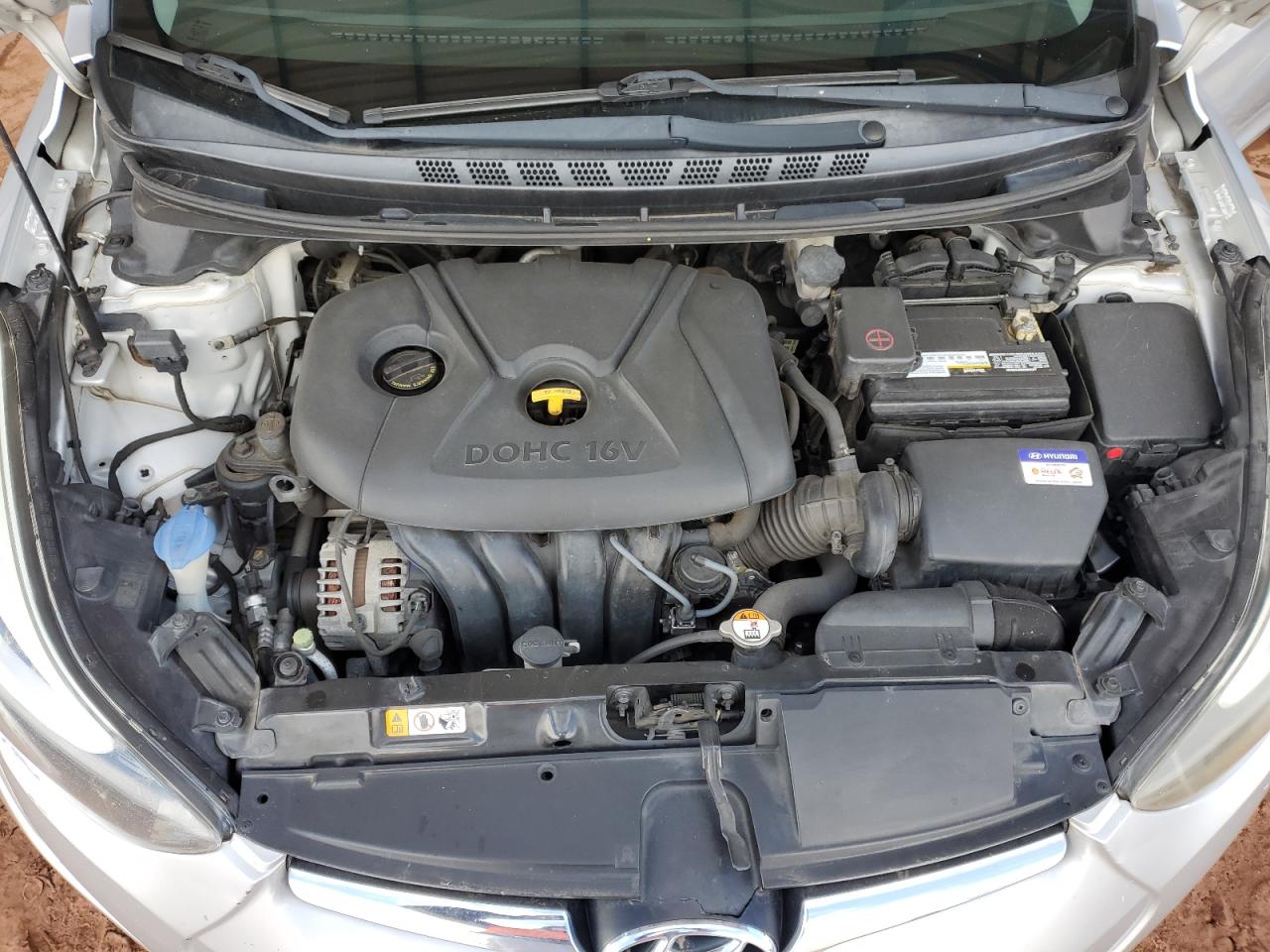 Lot #3302918058 2014 HYUNDAI ELANTRA SE