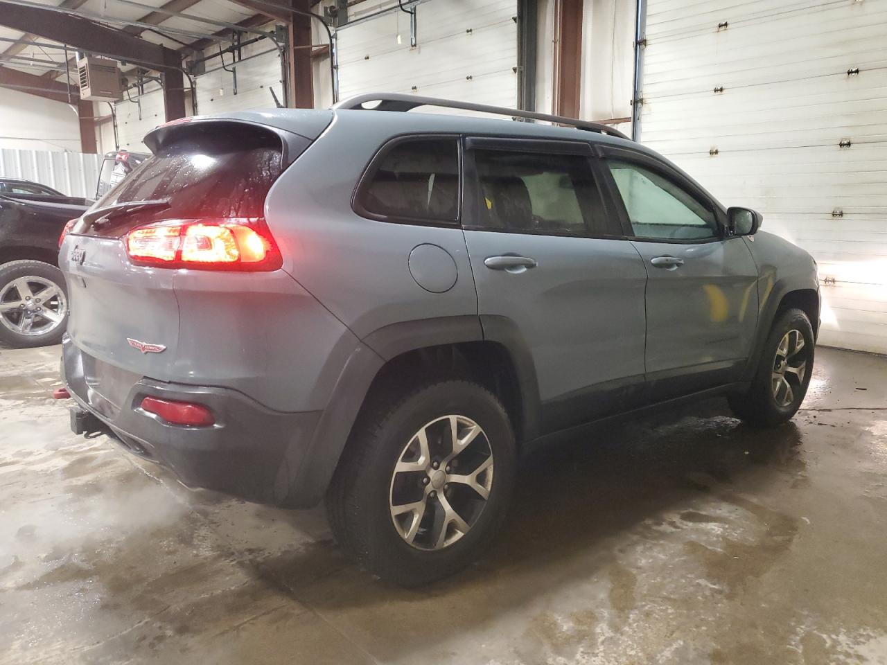 JEEP CHEROKEE TRAILHAWK