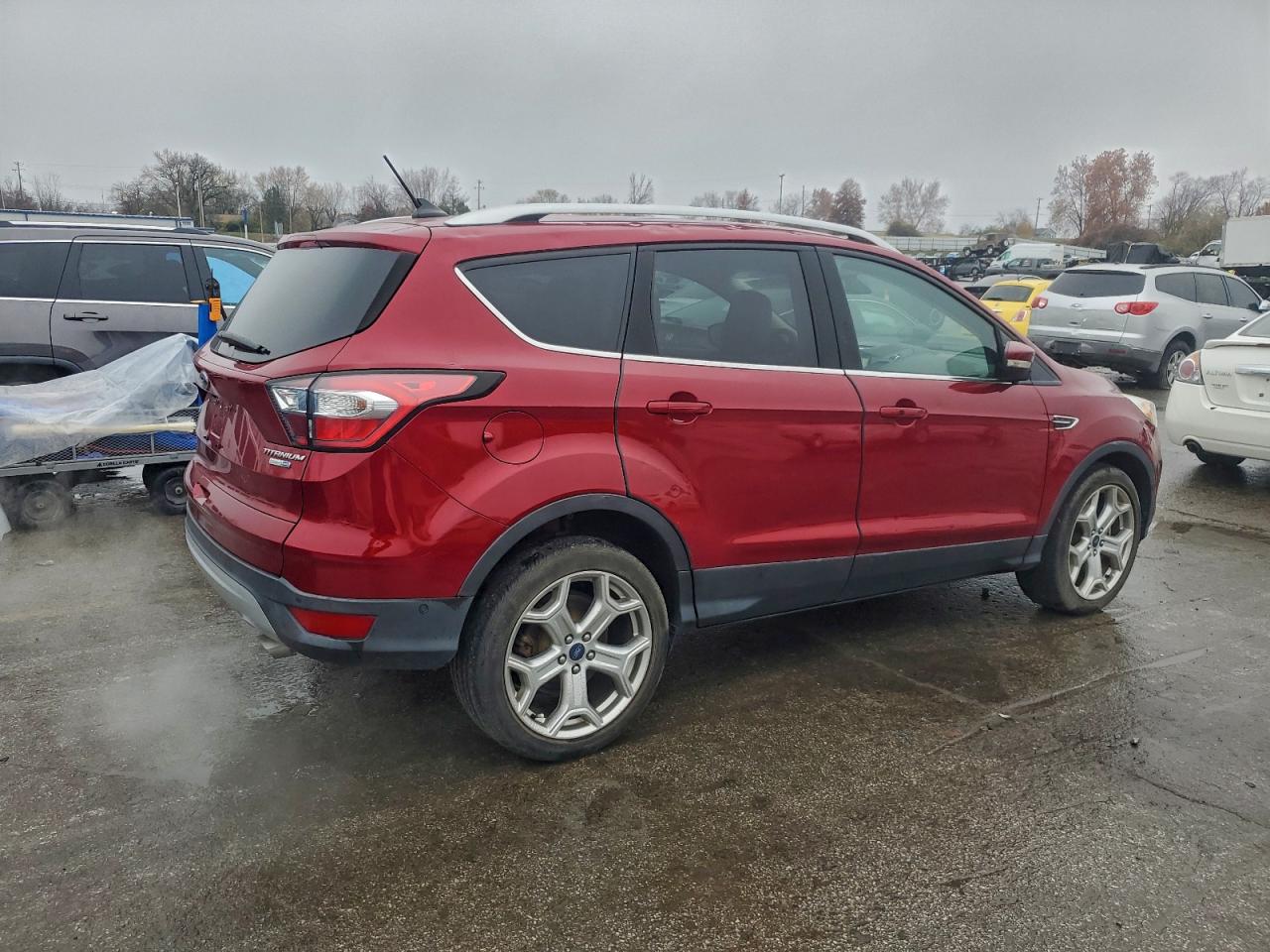 FORD ESCAPE TITANIUM
