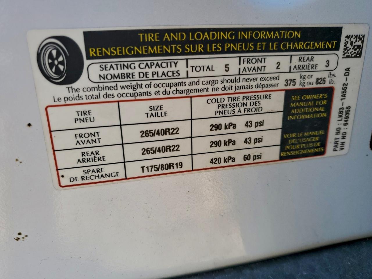 JAGUAR F-PACE CHECKERED FLAG