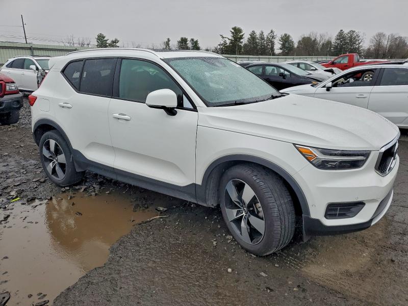 2019 VOLVO XC40 T5 MO #3303879765