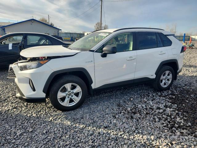 Global Auto Auctions: 2019 TOYOTA RAV4 LE