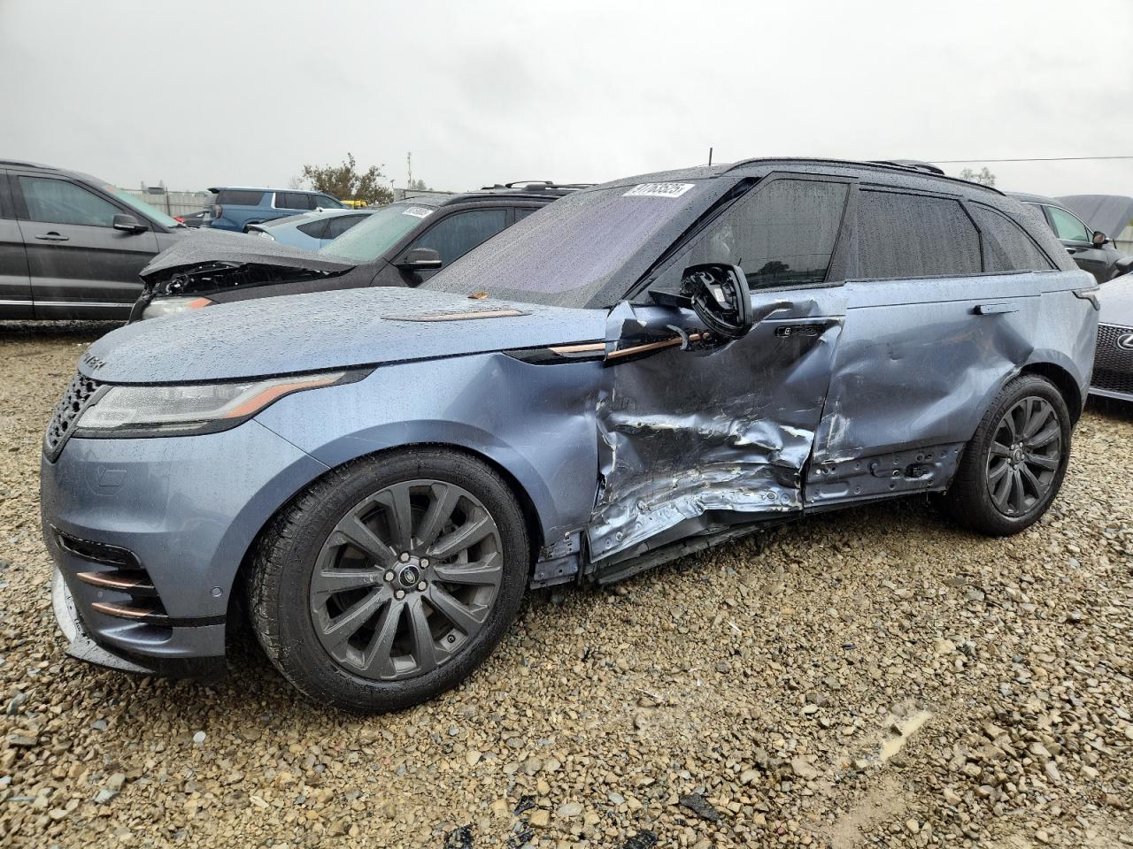 LAND ROVER RANGE ROVER R-DYNAMIC SE