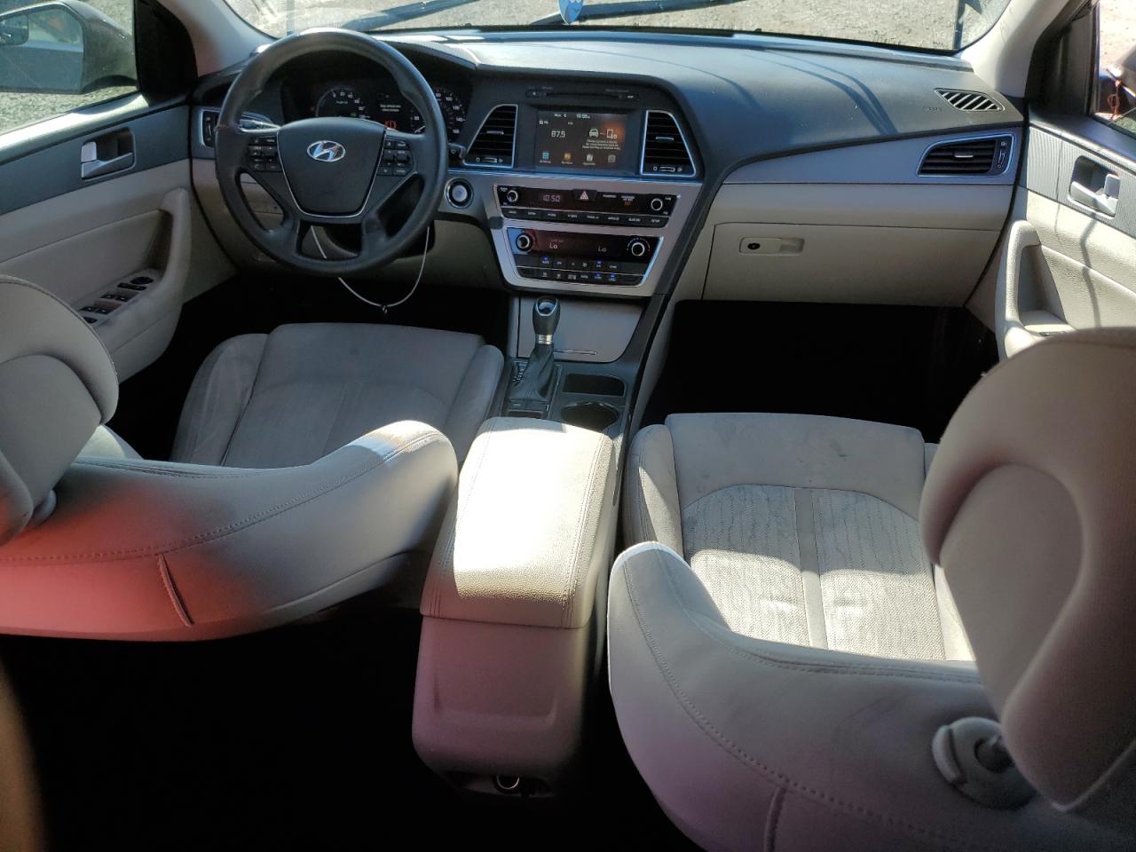 HYUNDAI SONATA HYBRID