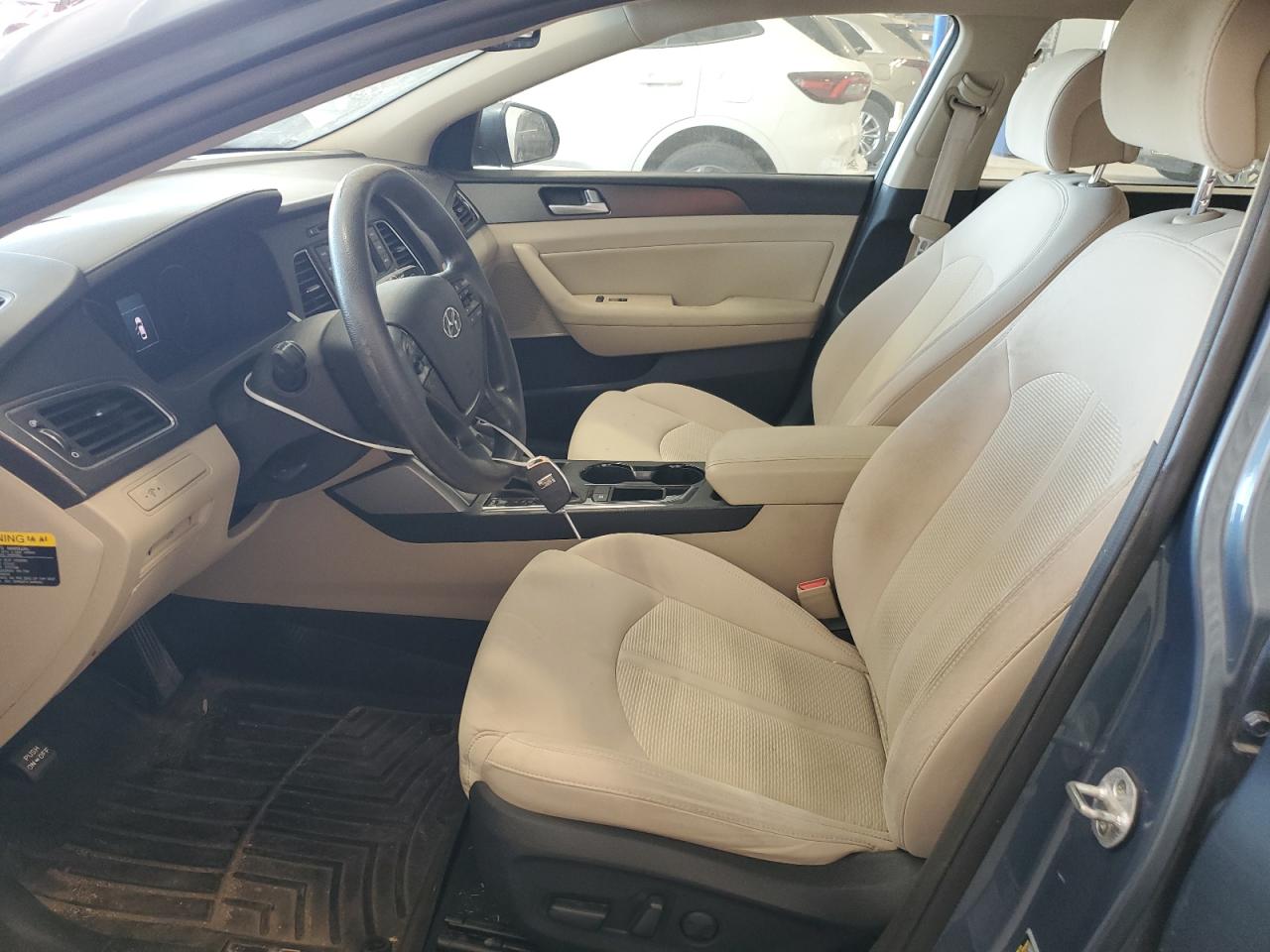 HYUNDAI SONATA SPORT