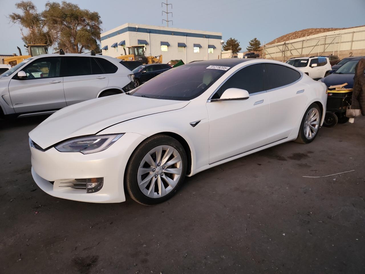 TESLA MODEL S