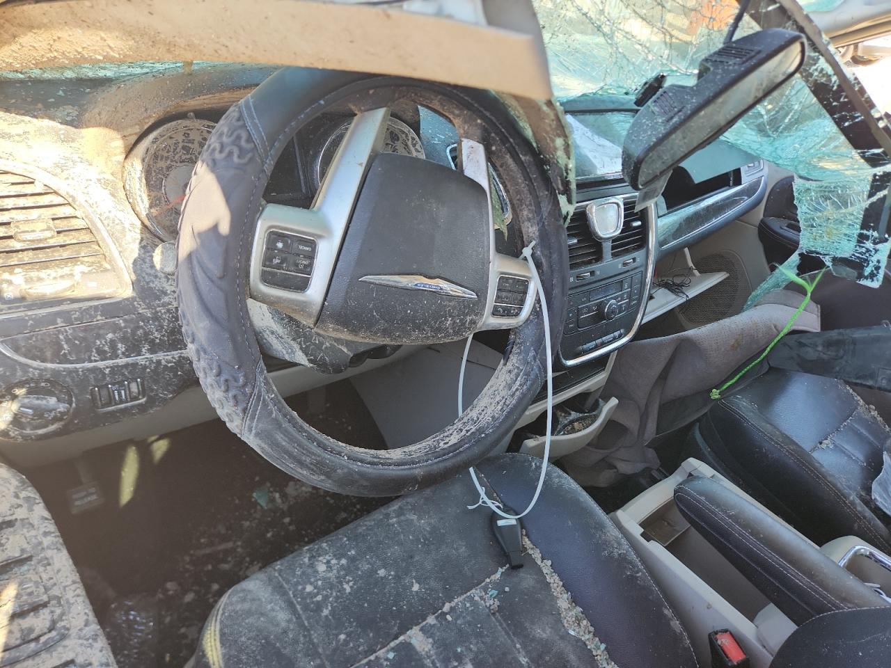 CHRYSLER TOWN & COUNTRY TOURING