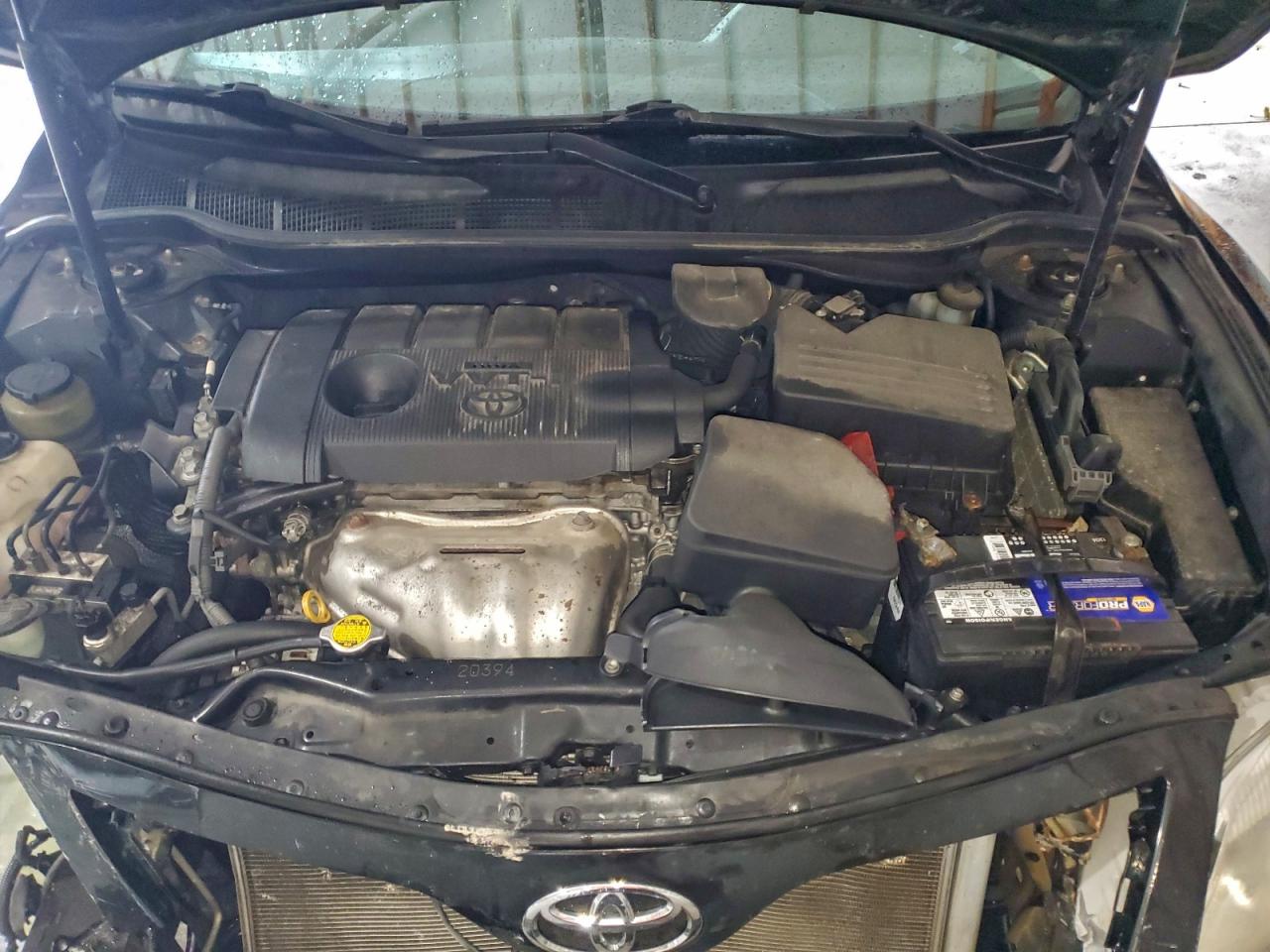 TOYOTA CAMRY BASE