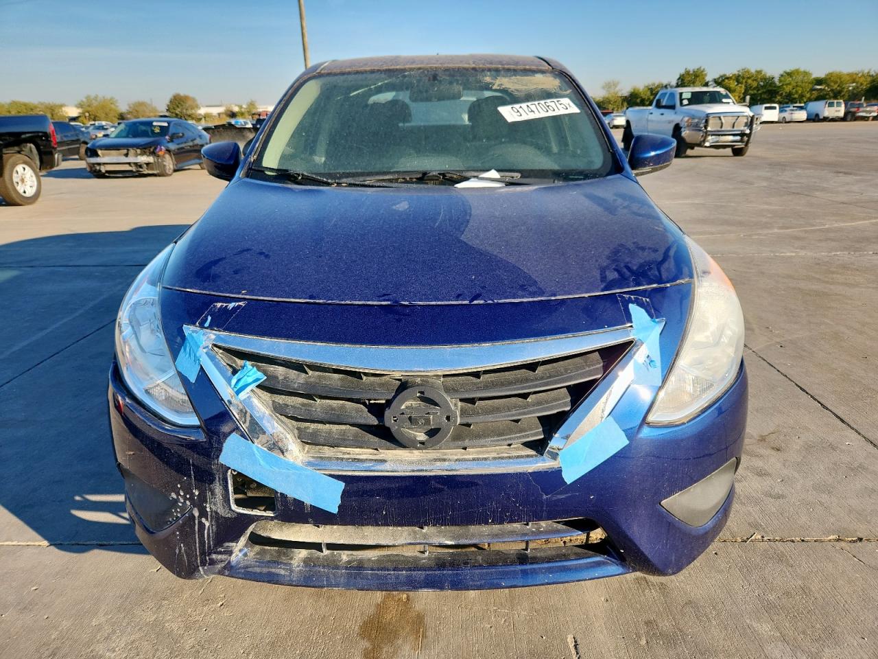 NISSAN VERSA S