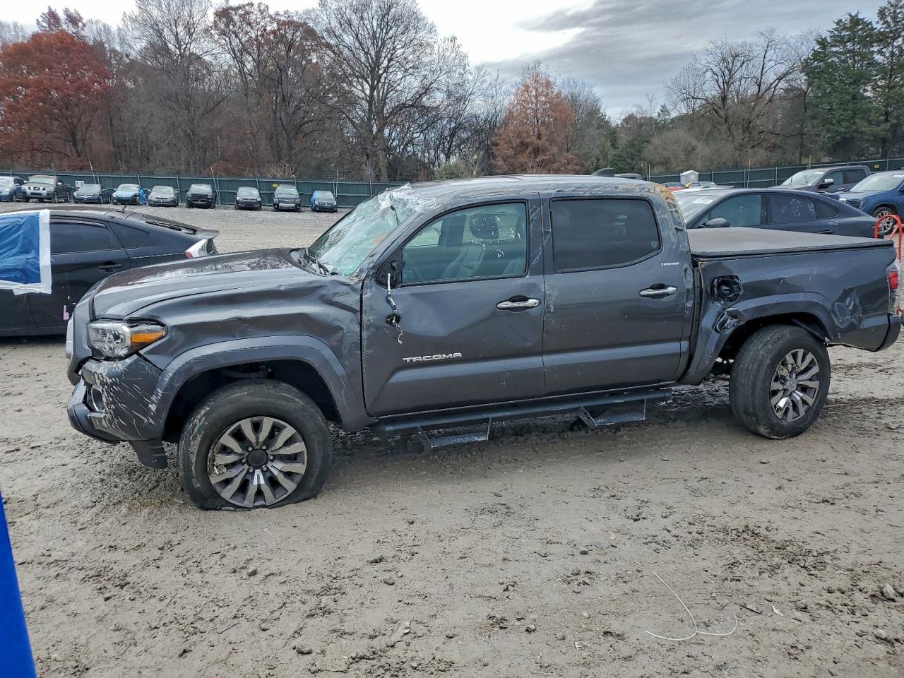 TOYOTA TACOMA DOUBLE CAB