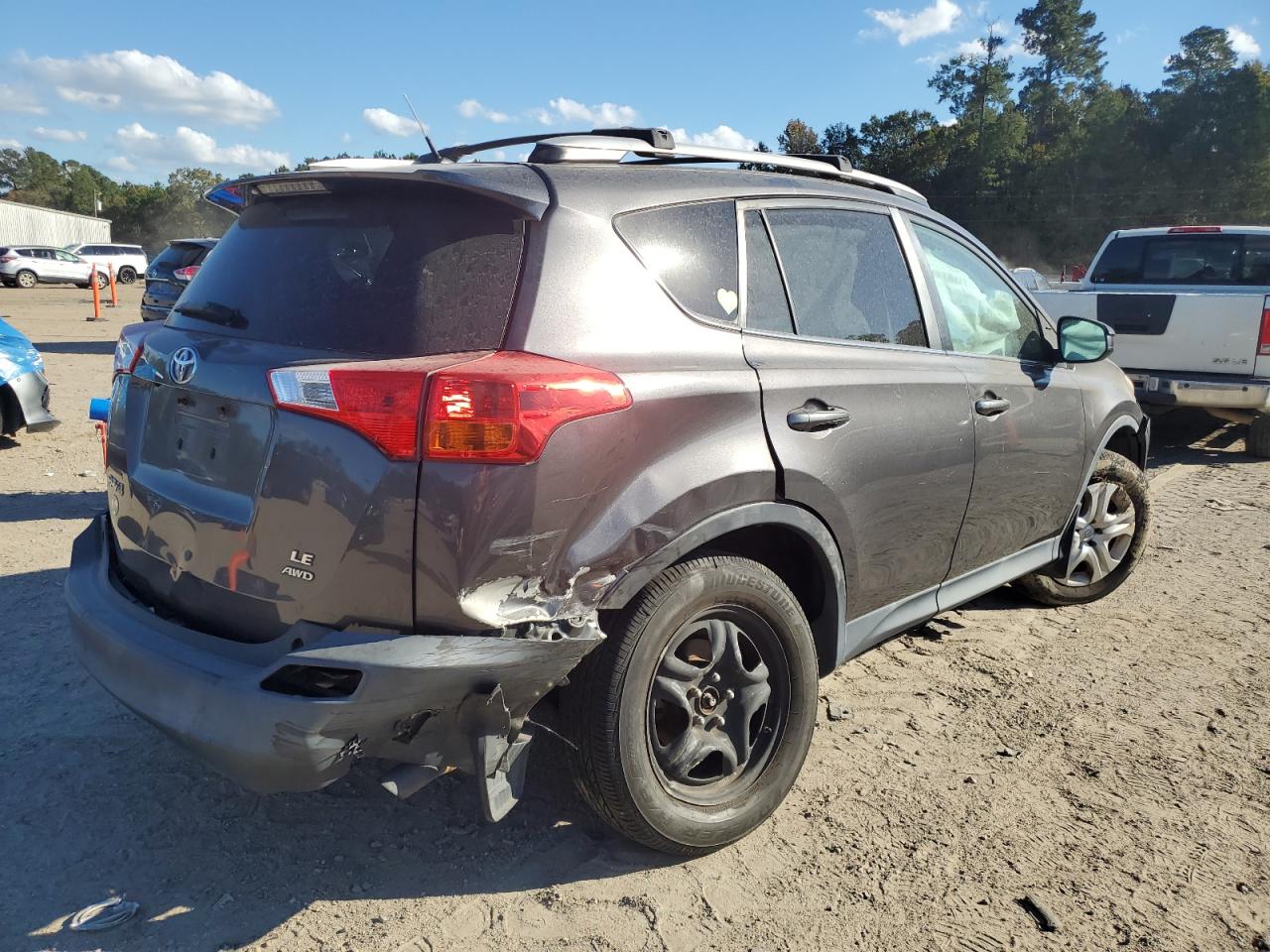 TOYOTA RAV4 LE