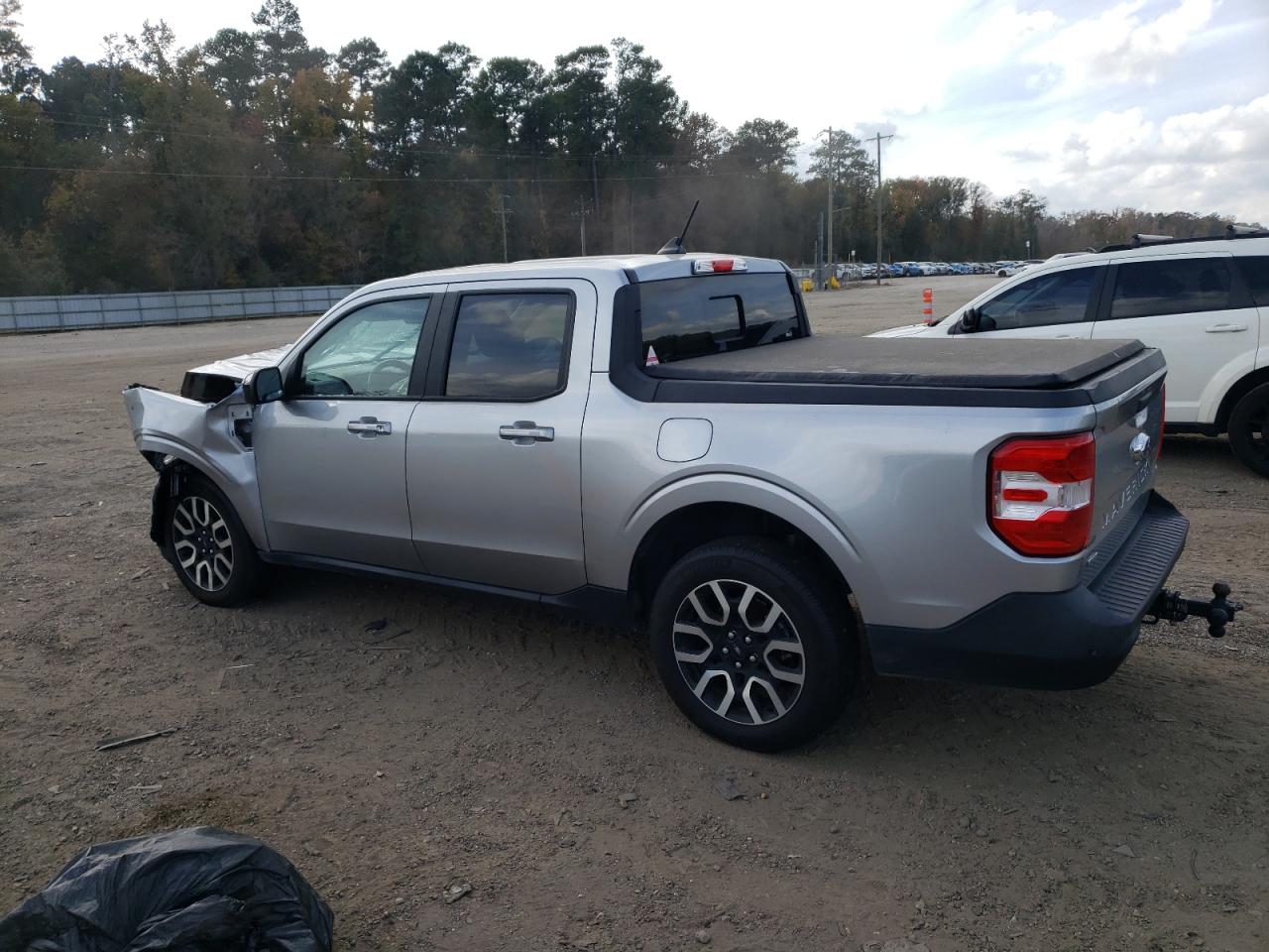 FORD MAVERICK LARIAT