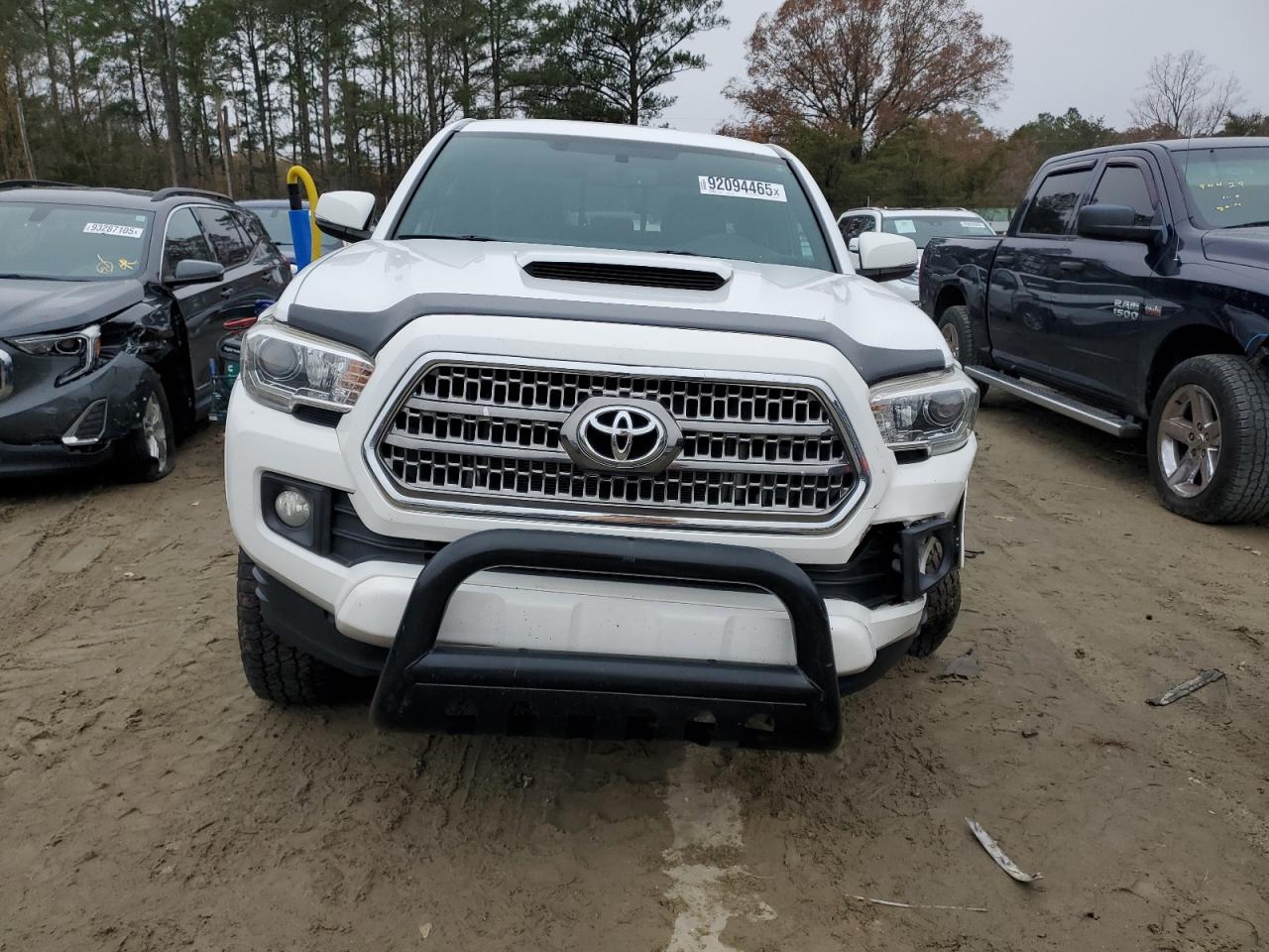 TOYOTA TACOMA DOUBLE CAB