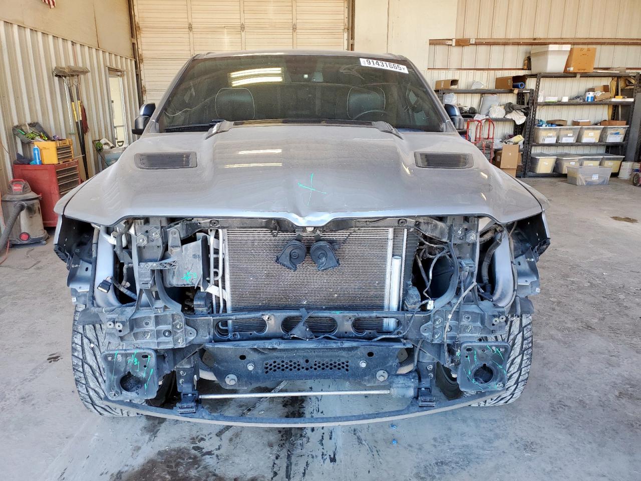 Lot #3317084982 2019 RAM 1500 LARAM