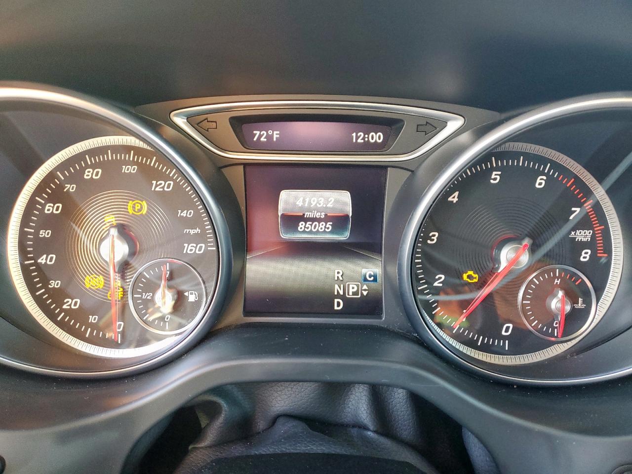 MERCEDES-BENZ GLA-CLASS 250