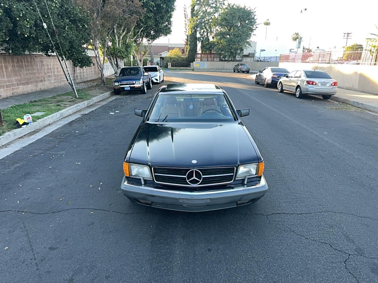 Lot #3283798467 1988 MERCEDES-BENZ 560 SEC