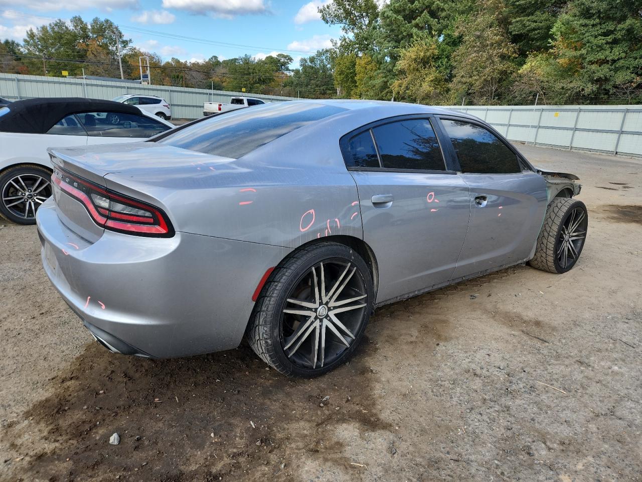 Lot #3316100254 2017 DODGE CHARGER SE