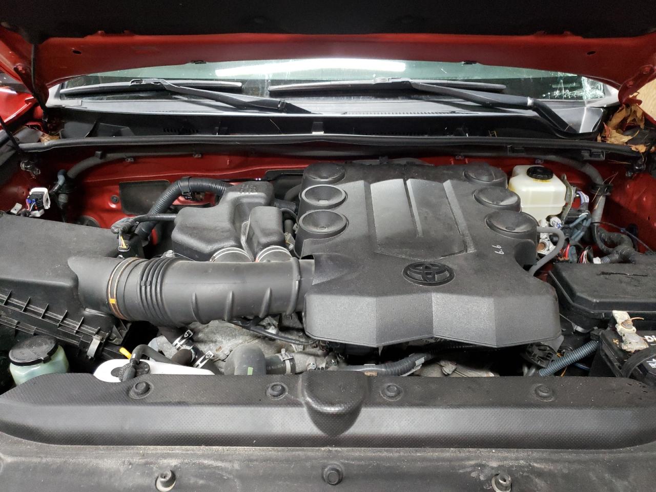 TOYOTA 4RUNNER SR5/SR5 PREMIUM