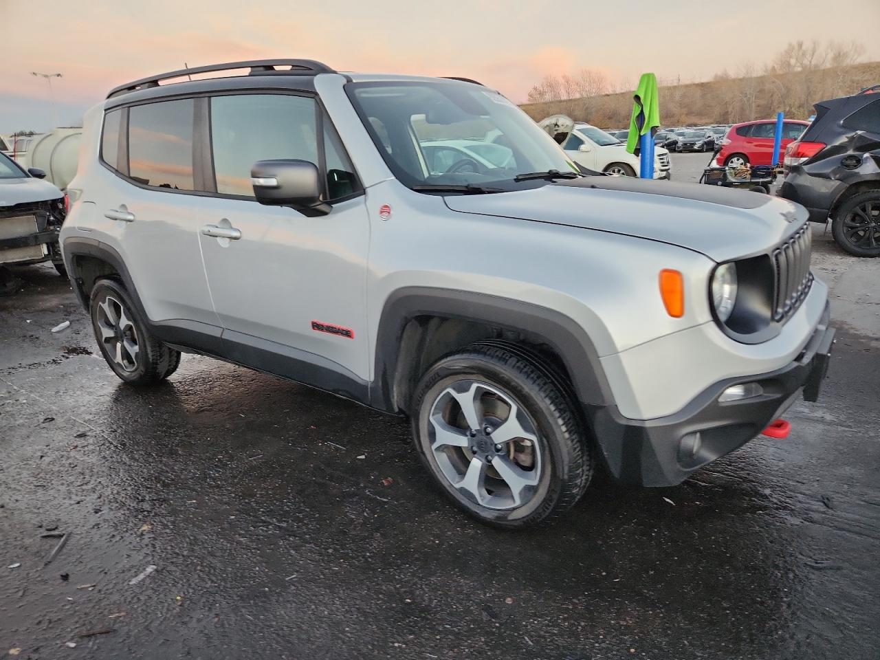 JEEP RENEGADE TRAILHAWK