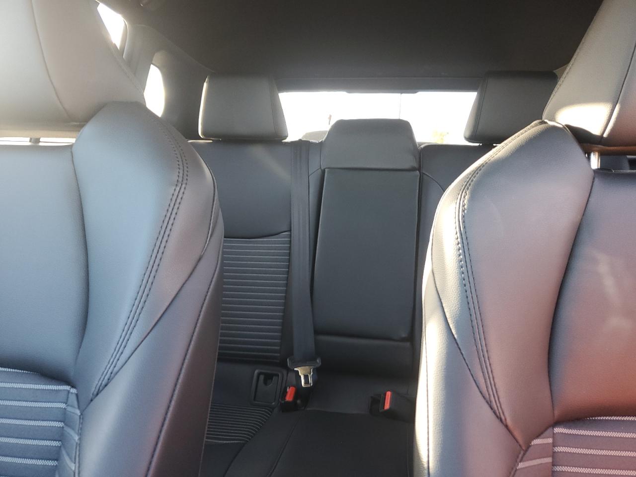 TOYOTA COROLLA CROSS SE