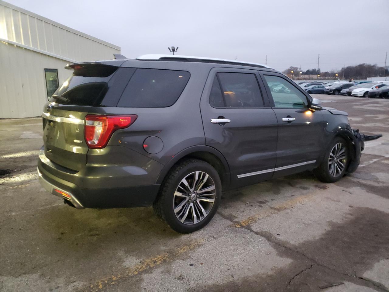FORD EXPLORER PLATINUM