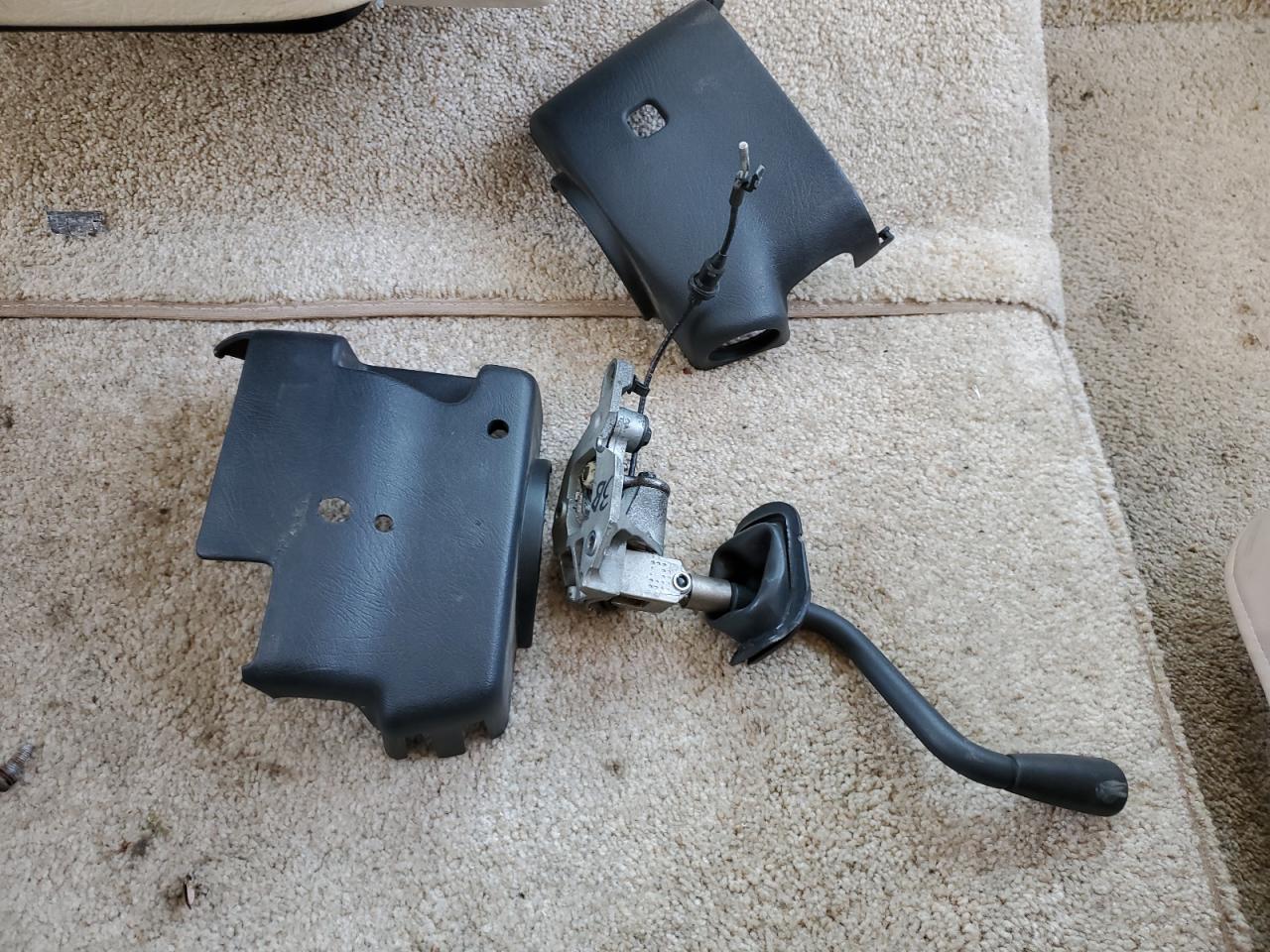 Lot #3293292435 2004 WORKHORSE CUSTOM CHASSIS MOTORHOME