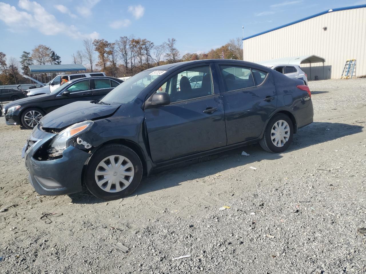 NISSAN VERSA S