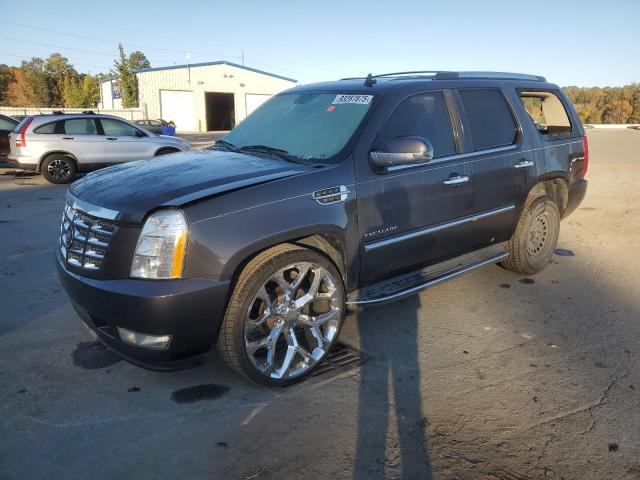 CADILLAC ESCALADE L