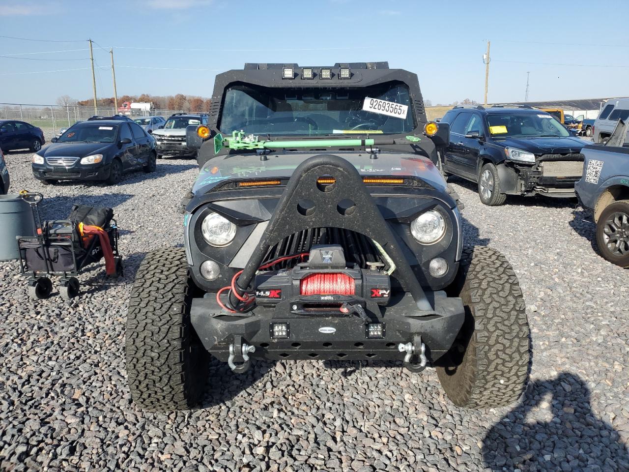 JEEP WRANGLER SAHARA