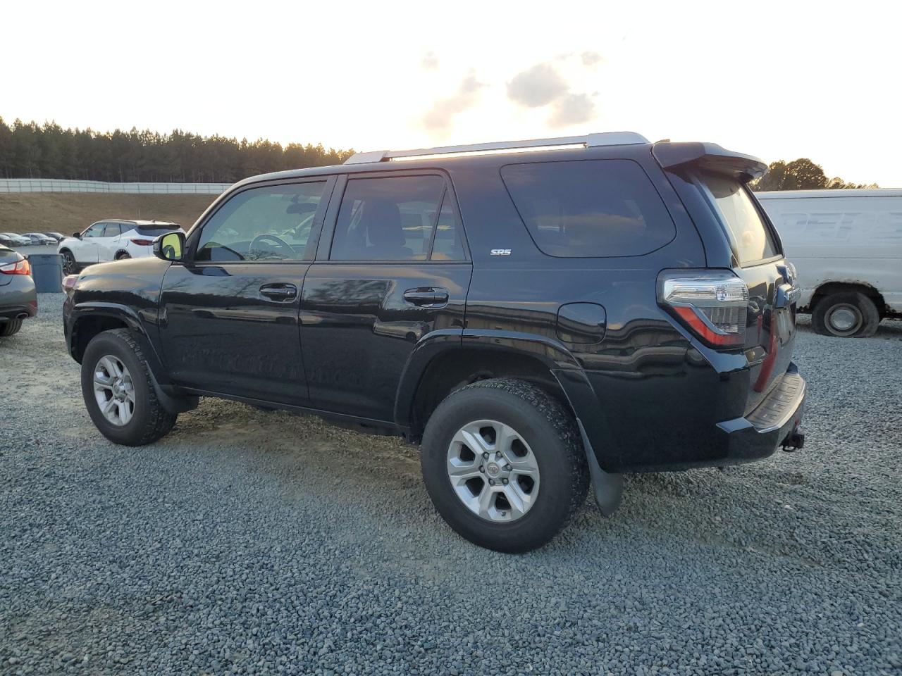 TOYOTA 4RUNNER SR5/SR5 PREMIUM