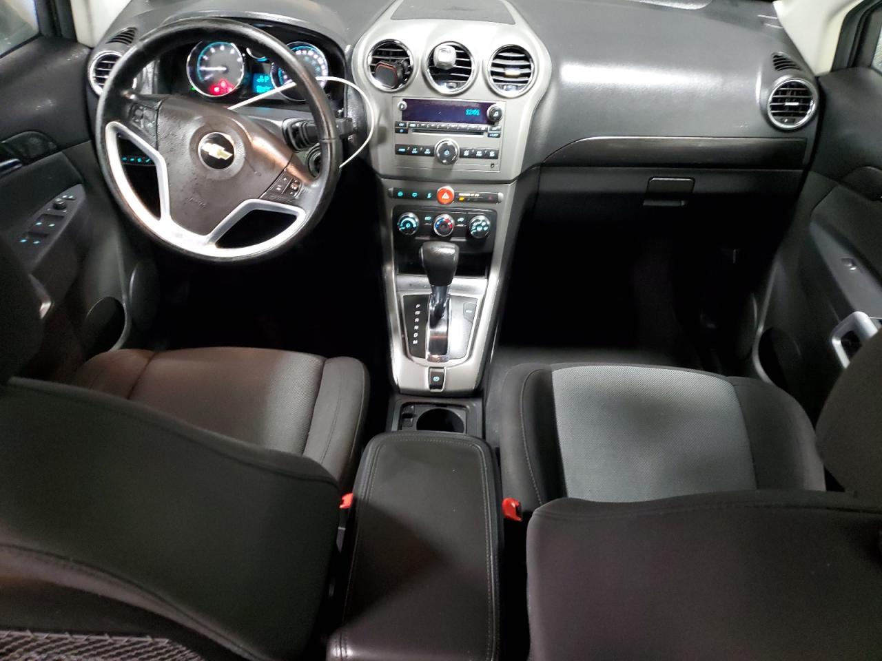 CHEVROLET CAPTIVA LT