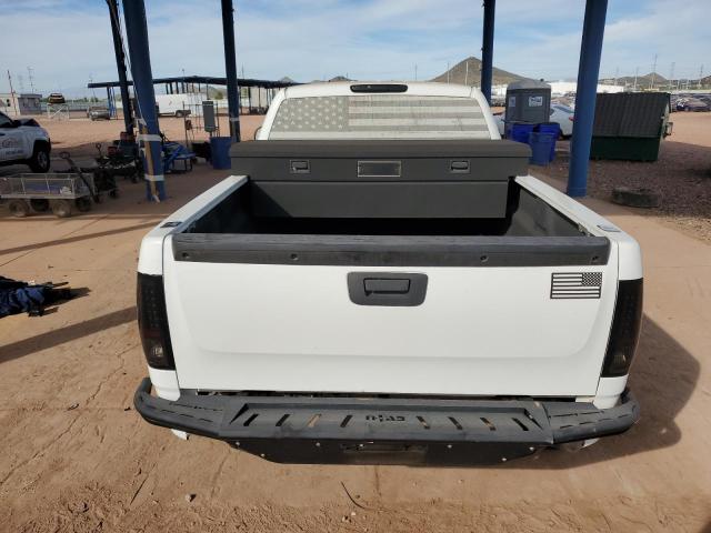 2011 CHEVROLET SILVERADO - 1GCRCSE06BZ437860