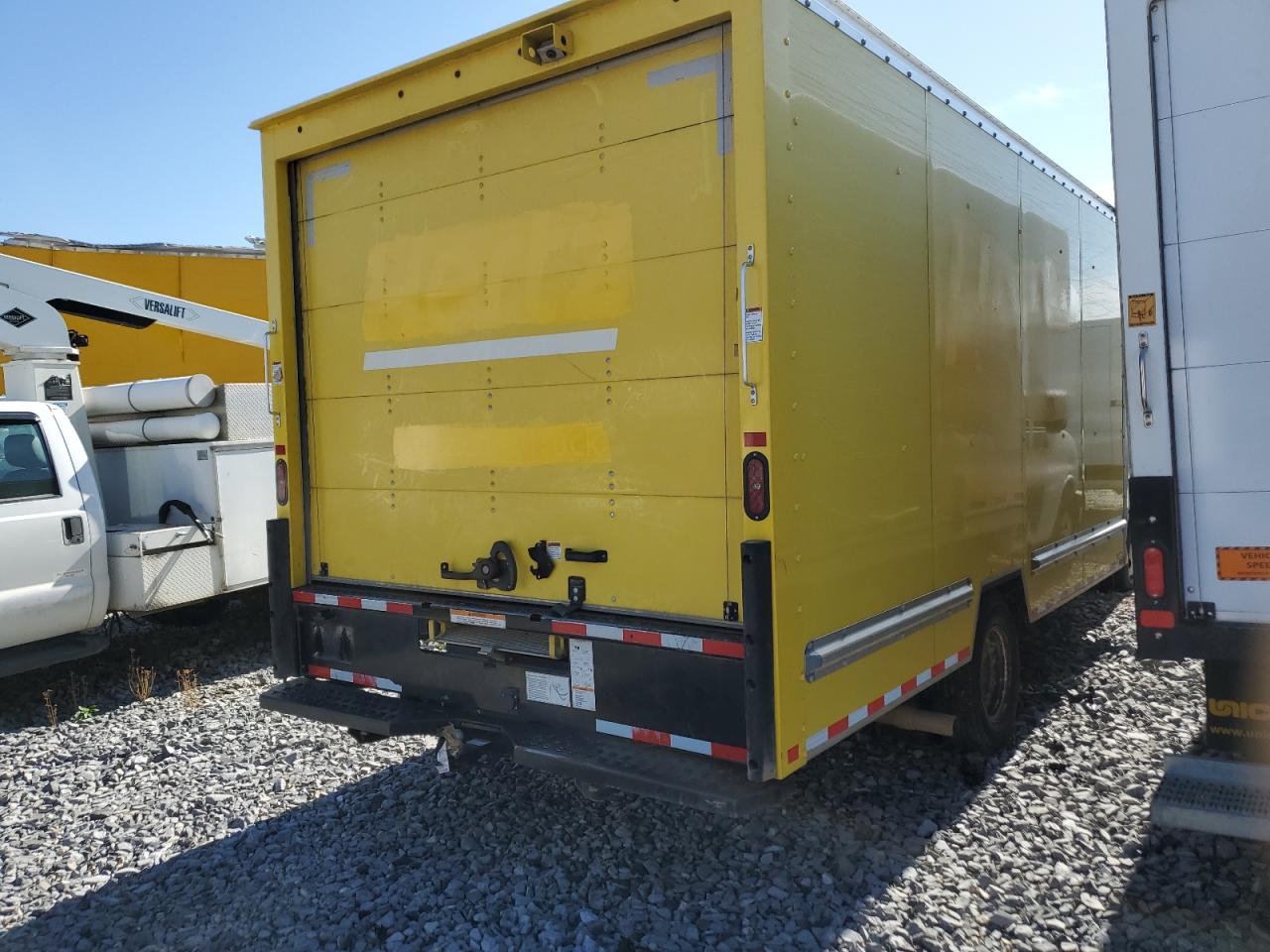 FORD ECONOLINE E350 SUPER DUTY CUTAWAY VAN