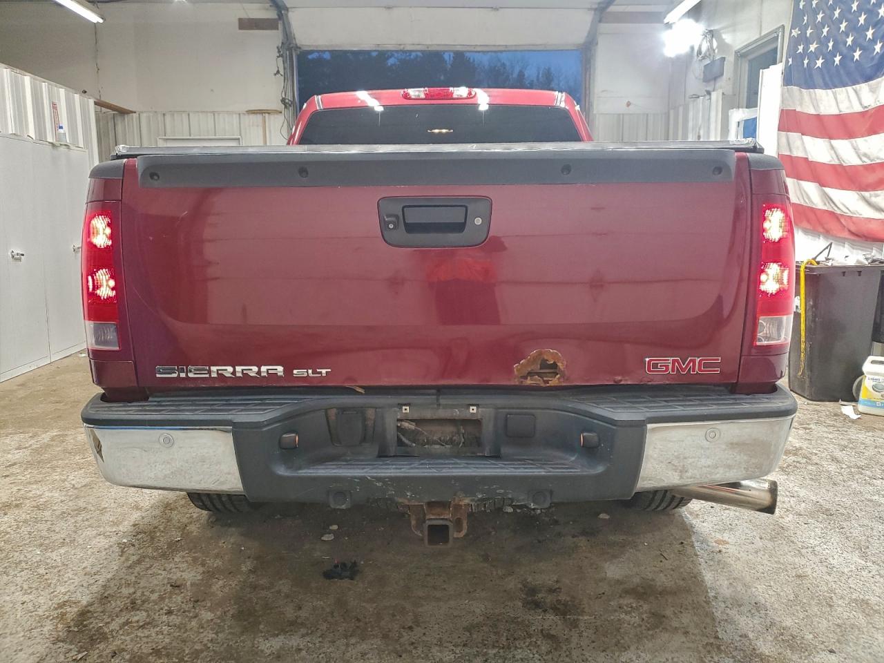 GMC SIERRA K1500 SLT