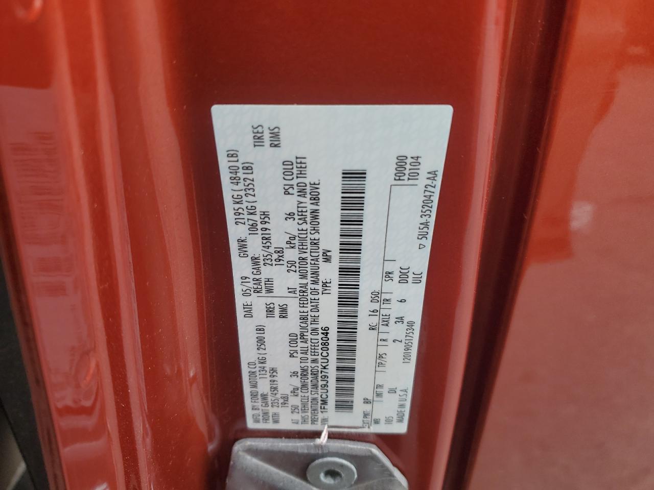 FORD ESCAPE TITANIUM