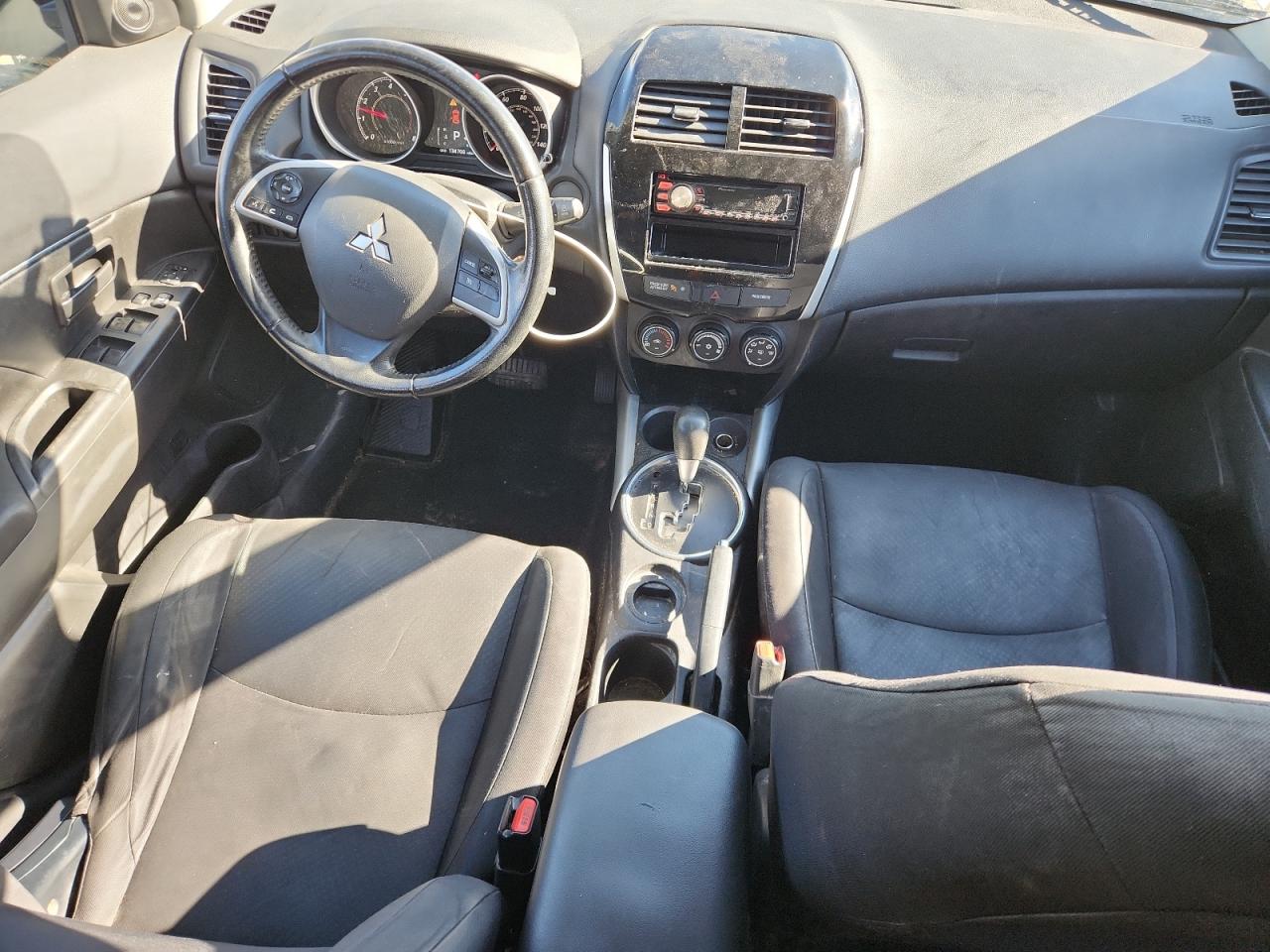 MITSUBISHI OUTLANDER ES