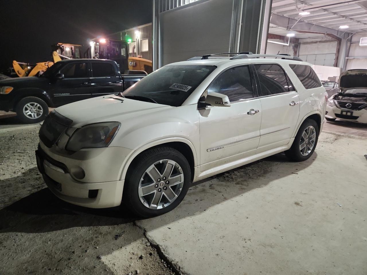 GMC ACADIA DENALI