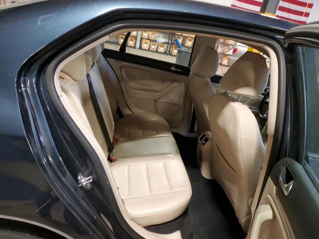 2010 VOLKSWAGEN JETTA LIMI #3301983478