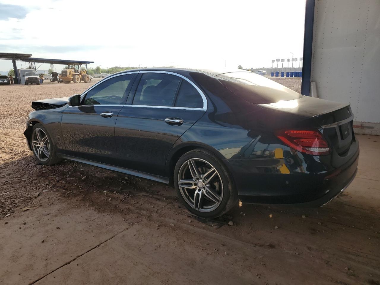 MERCEDES-BENZ E-CLASS 300