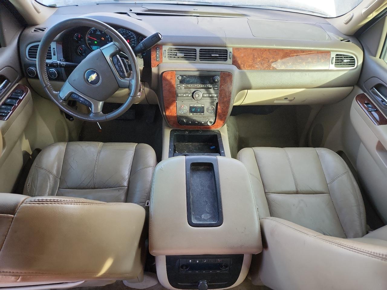 CHEVROLET TAHOE K1500 LT