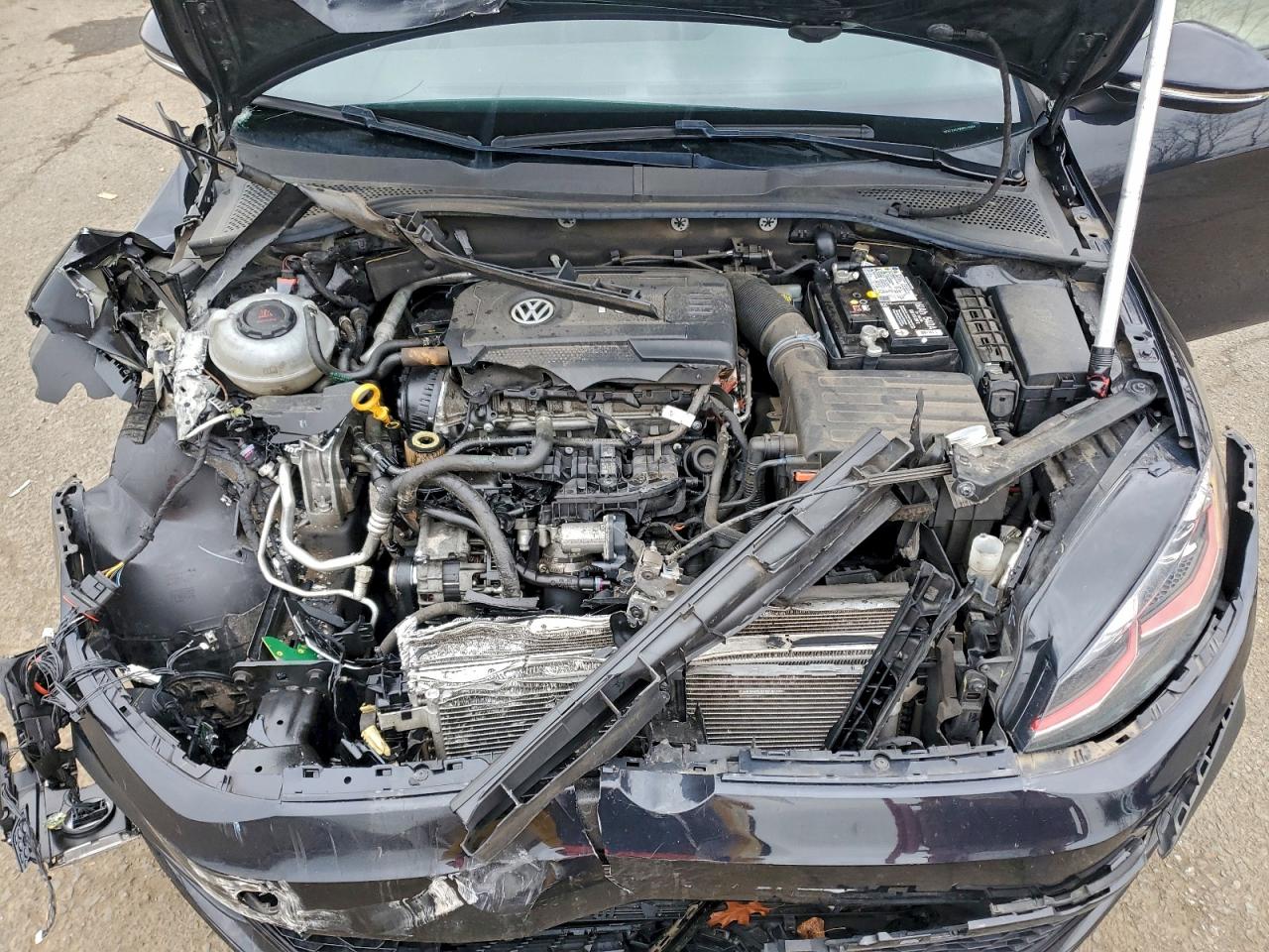 VOLKSWAGEN GOLF GTI S