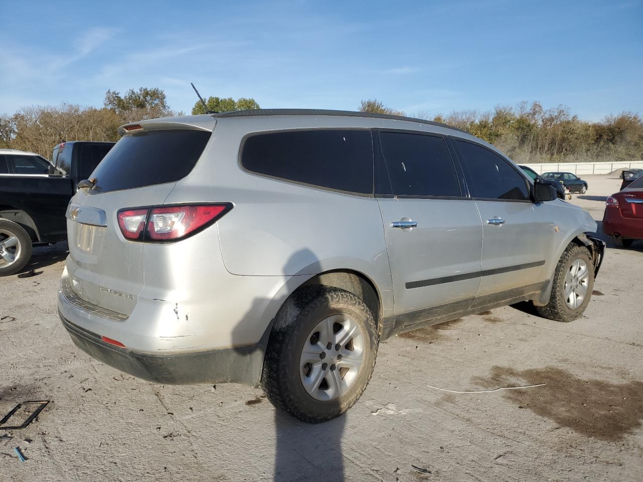 CHEVROLET TRAVERSE LS