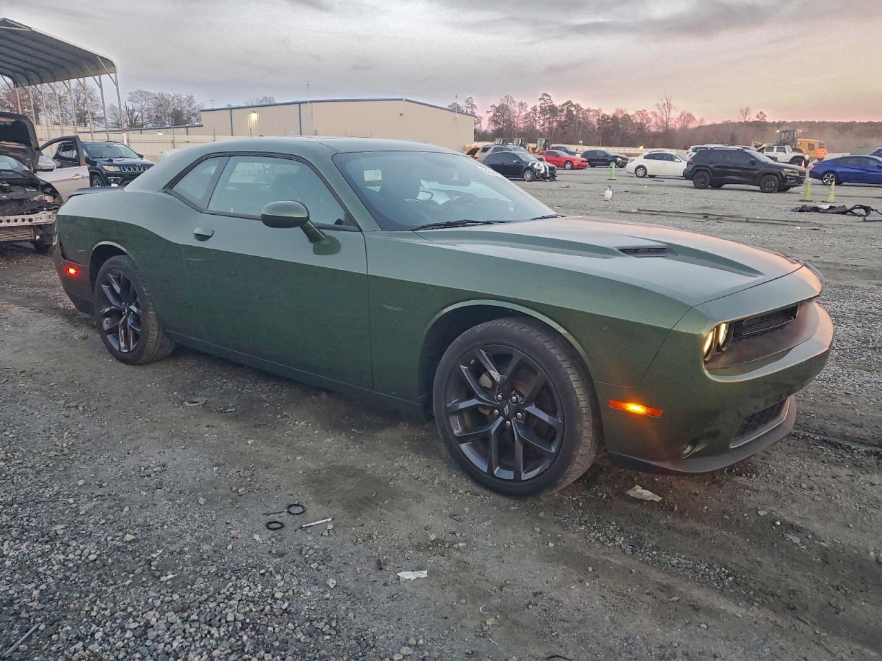 DODGE CHALLENGER SXT
